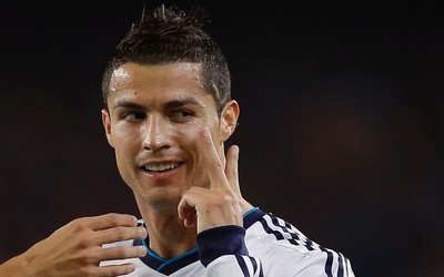 爱游戏讨论-佐默扑出绝杀球拯救球队